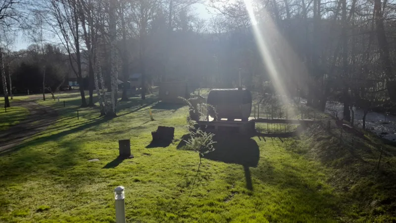 Emplacement Mobilite Douce - Randonneur, Cycliste, Cavalier En Duo - Sans Véhicule