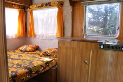 Vintage caravan 7,5m² - 1 bedroom - Terrace - no bathroom -