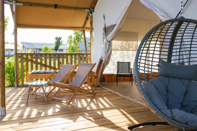 Tente Glamping Avec Salle De Bain, Amber 40 M2