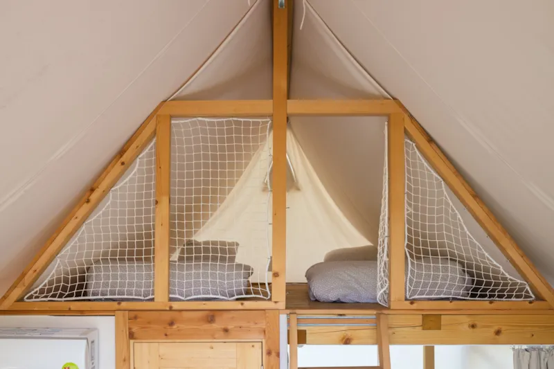 Tente Glamping Avec Salle De Bain, Amber 40 M2