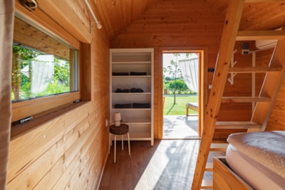 Wooden house HIS, 22m² - Private Toilet, Sink & Outdoor Tub
