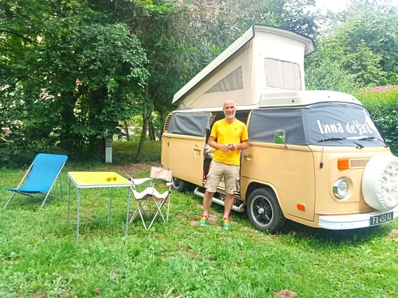 Emplacement - Emplacement Pour Caravanes Et Vans - Camping Vert Lavande