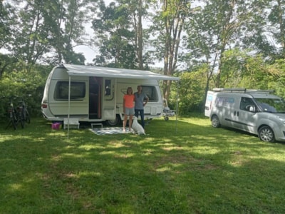 Caravan and van pitches