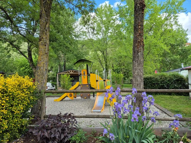 Camping Vert Lavande