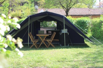 "Tribu" Tent - 2 bedrooms - without toilet blocks
