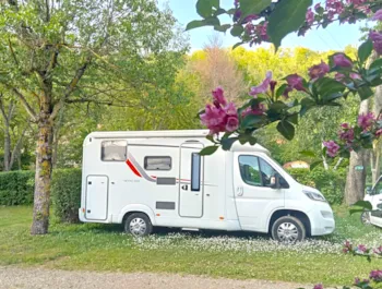 Emplacement - Emplacement Pour Camping Car - Camping Vert Lavande