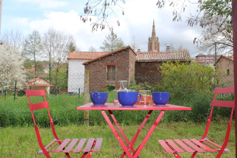 Location - La Belle Montaise - Sans Sanitaires - Camping Vert Lavande