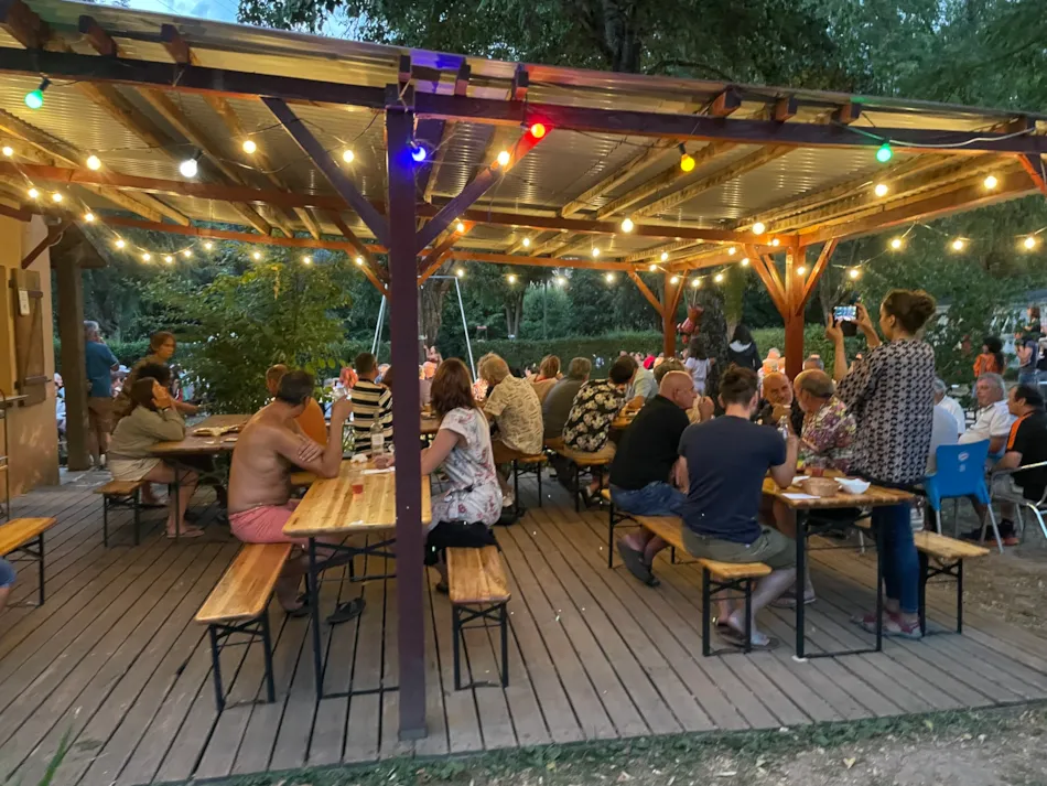 Camping Vert Lavande