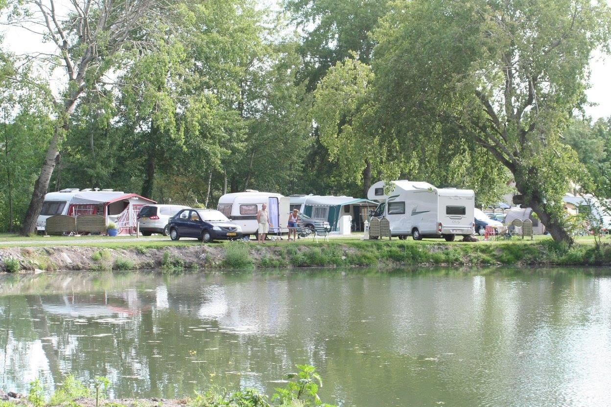 Camping Les Puits Tournants — Photo 10