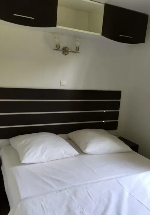 Huuraccommodatie(s) - Mobilhome Met Airconditioning - 28 M² - 2 Slaapkamers - image n°4 - Camping de PEYROCHE