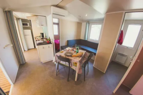Accommodation - Air Conditioned Mobile Home - 34M² - 3 Bedrooms - image n°3 - Camping de PEYROCHE