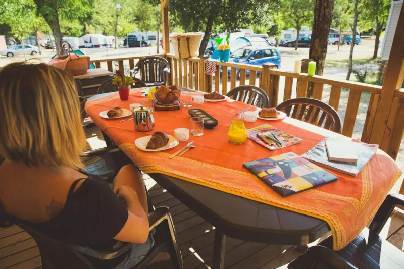 Mobil Home Climatisé - 34M² - 3 Chambres