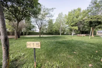 Stellplatz - Hill Plots - Basecamps