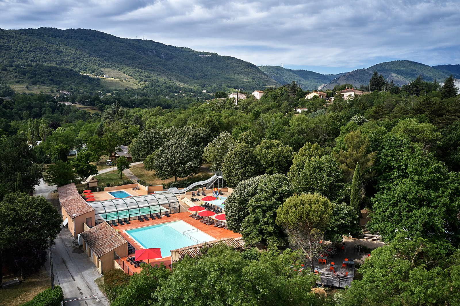 Camping Sandaya - Les Jardins de Privas - Auvergne-Rhône-Alpes - Image n°10 Camping Sandaya - Les Jardins de Privas - Auvergne-Rhône-Alpes - Image n°10