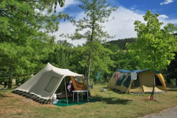 Stellplatz - Pauschale Stellplatz ** - Camping Sandaya Les Jardins de Privas
