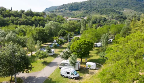 Emplacement - Forfait ** - image n°3 - Camping Sandaya Les Jardins de Privas