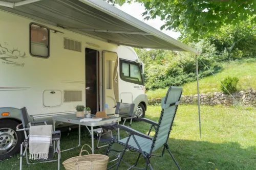 Emplacement - Forfait Erable ** - image n°3 - Camping Sandaya Les Jardins de Privas