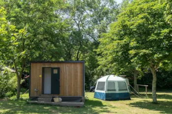 Stellplatz - Pauschale Stellplatz Premium - Camping Sandaya Les Jardins de Privas
