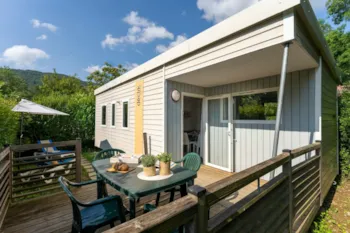 Mietunterkunft - Cottage Epicéa 3 Schlafzimmer *** - Camping Sandaya Les Jardins de Privas