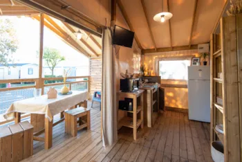 Mietunterkunft - Lodge Kamari Junior / S - Camping Club MS Les Brunelles