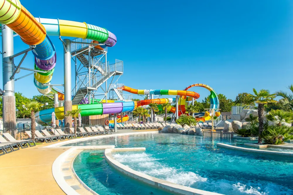 Camping Club Les Brunelles - MS Vacances 