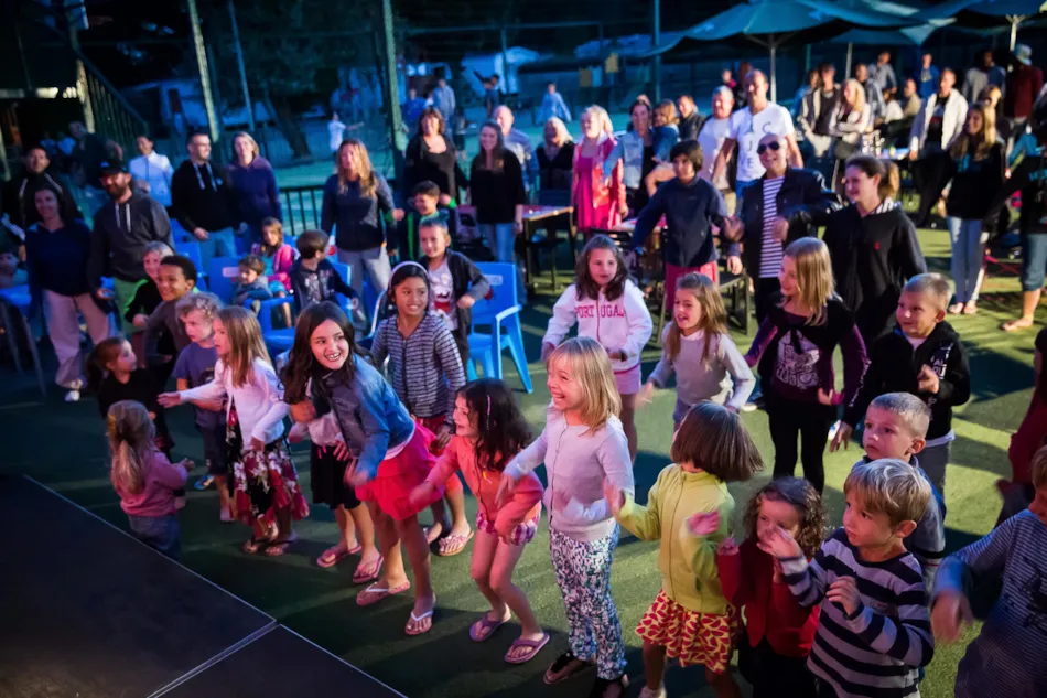 Camping Les Peupliers****