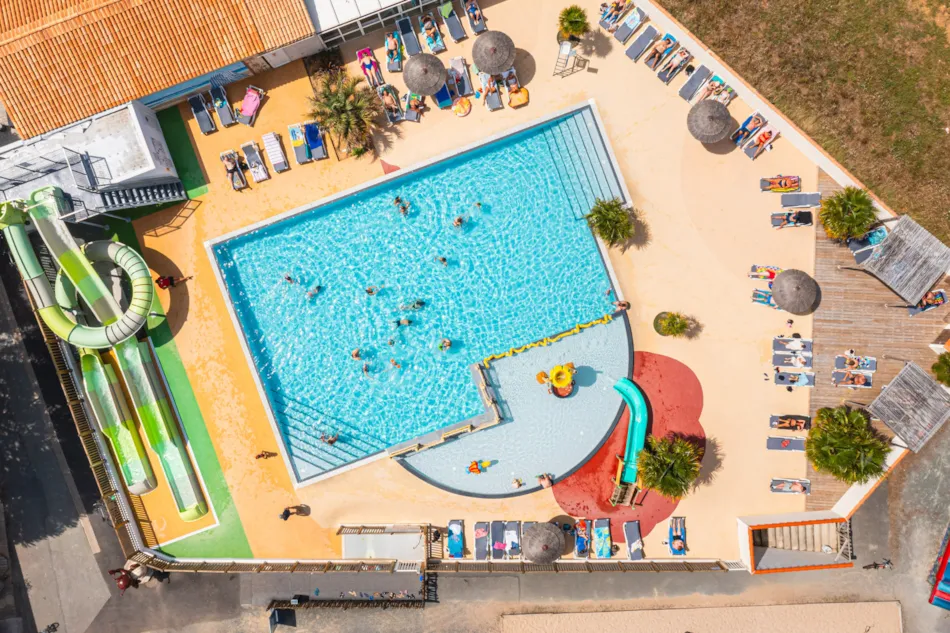 Camping Les Peupliers****