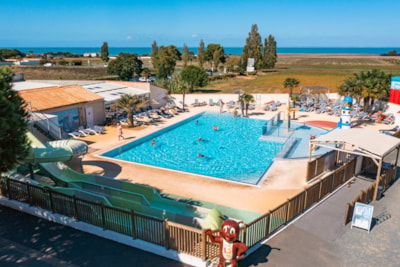 Camping Les Peupliers****