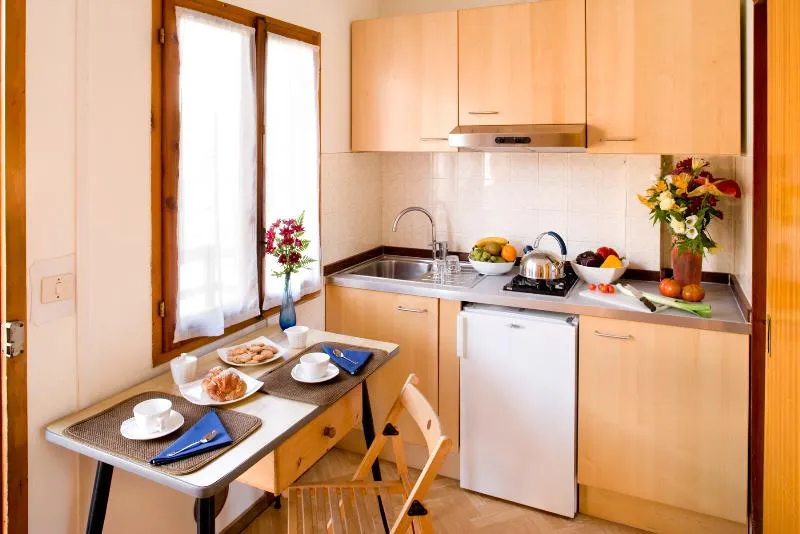 Mietunterkunft - Bungalow-Chalet - Bungalow Camping Baciccia
