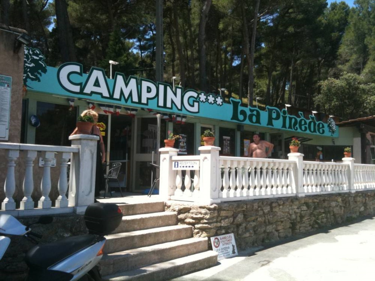 CAMPING LA PINEDE