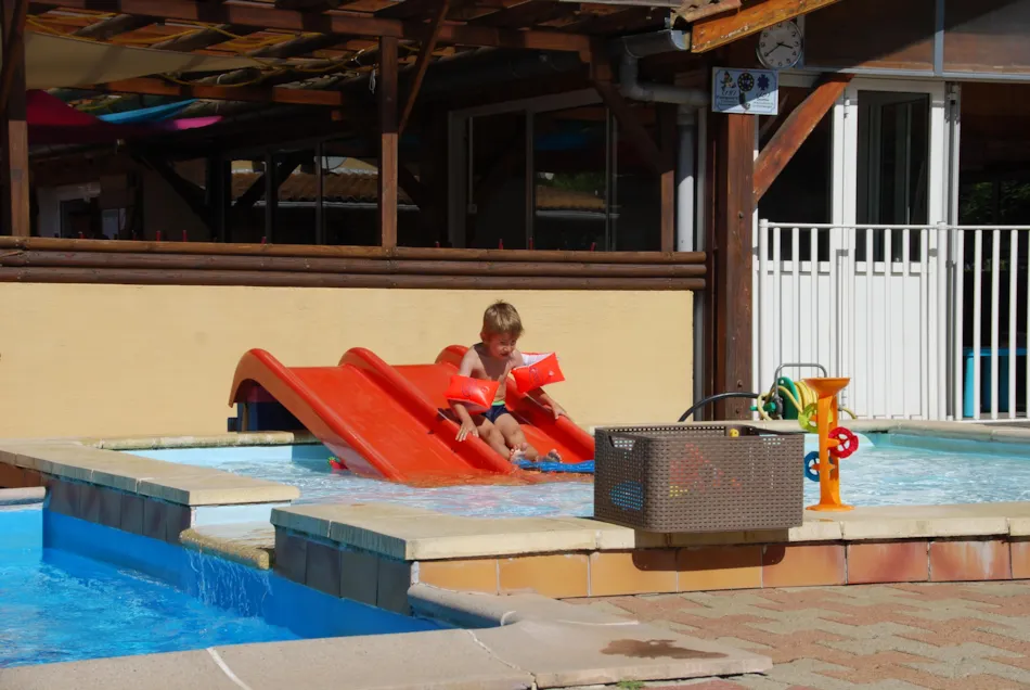 Camping  Ushuaia Villages l'OASIS