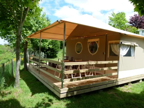 Mietunterkunft - Lodge Insolite Premium Pagan - 2 Schlafzimmer - Sanitäranlagen - 30 M² Und 25 M² Terrasse - image n°2 - Ushuaïa Villages - Camping l'Oasis *****