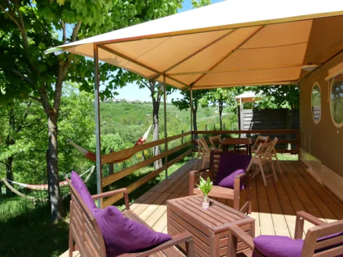 Mietunterkunft - Lodge Insolite Premium Pagan - 2 Schlafzimmer - Sanitäranlagen - 30 M² Und 25 M² Terrasse - image n°1 - Ushuaïa Villages - Camping l'Oasis *****