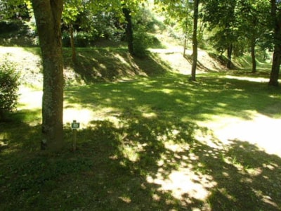 Pitch Privilege near the river, electricity included