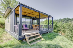 Huuraccommodatie(s) - Chalet Privilège Panoramic 2 Slaapkamers  25 M2 Overdekt Terras 18M2 - Camping l' OASIS Sites et Paysages