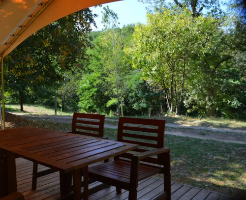 Accommodation - Lodge Insolite Nature Vivarais Along The River Without Sanitary - 2 Bedrooms - 25 M² + 15M² Terrace - image n°4 - Ushuaïa Villages - Camping l'Oasis *****