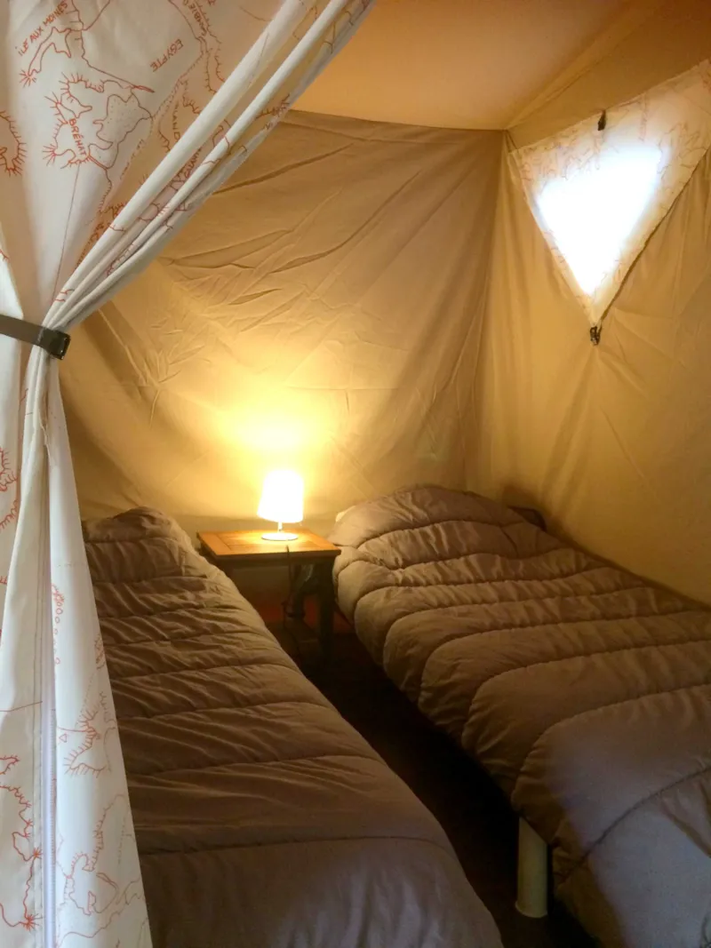 Lodge Insolite Nature Canada 2 Chambres Sans Sanitaires - 25 M2 + 15 M² Terrasse Couverte