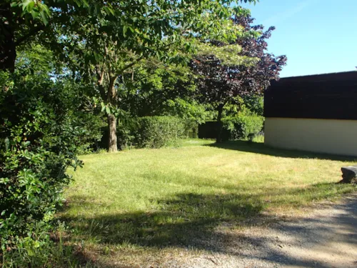 Stellplatz - Stellplatz Grand Confort Ruhe Und Natur - image n°2 - Ushuaïa Villages - Camping l'Oasis *****