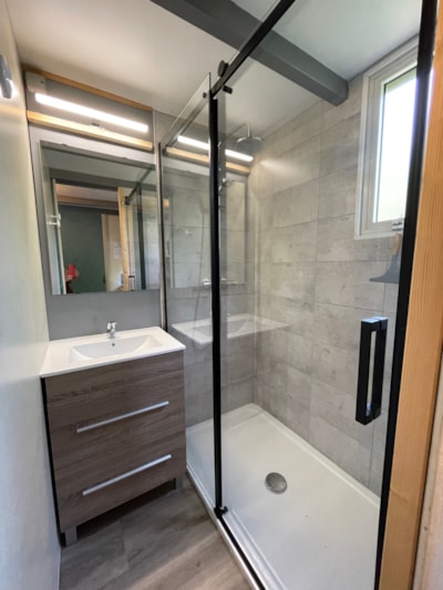 Chalet Confort Acacia 2 bedrooms and TV - 25m² + 10 m² covered terrace