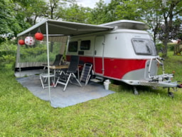 Parcela - Pitch Grand Confort Quiet And Nature - Camping l' OASIS Sites et Paysages