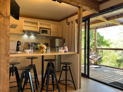 Accommodation - Chalet Privilege Marsanne - 3 Bedrooms - Tv - 35M², Covered Terrace Of 17M² - image n°5 - Ushuaïa Villages - Camping l'Oasis *****