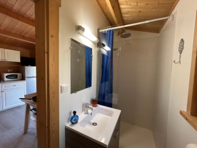 Chalet Privilege Green Cottage - 2 bedrooms - TV - 25m² - terrasse couverte 15m²