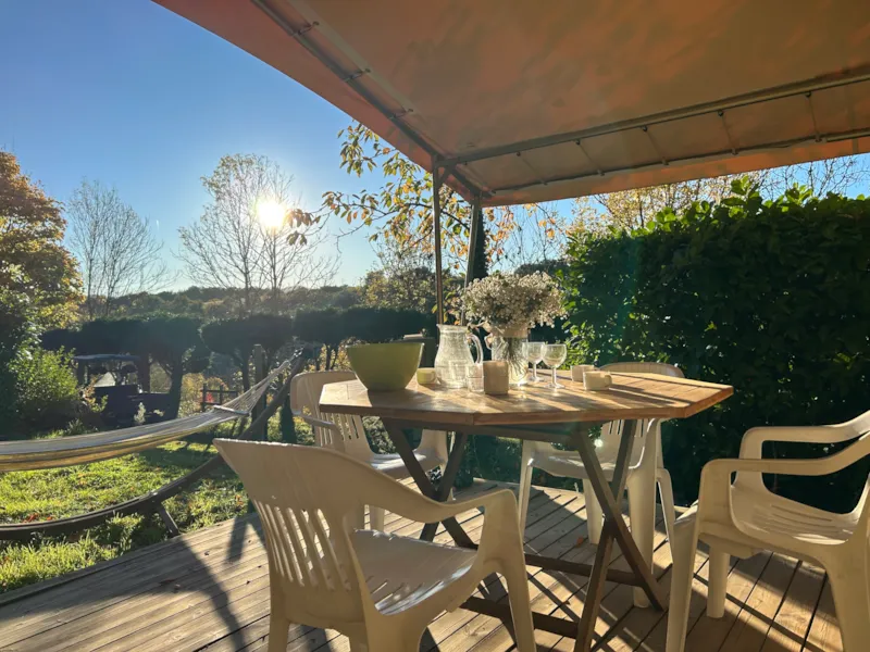 Lodge Insolite Nature Canada 2 Chambres Sans Sanitaires - 25 M2 + 15 M² Terrasse Couverte