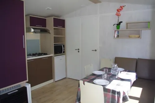 Location - Mobil-Home / 25M² - 2 Chambres - image n°5 - Camping - Caravaneige L'Oustalet
