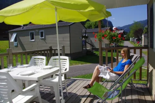 Location - Mobil-Home 5P / 25M² - 2 Chambres - image n°6 - Camping - Caravaneige L'Oustalet