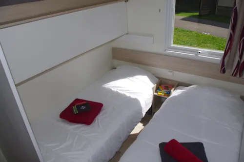 Location - Mobil-Home / 25M² - 2 Chambres - image n°7 - Camping - Caravaneige L'Oustalet