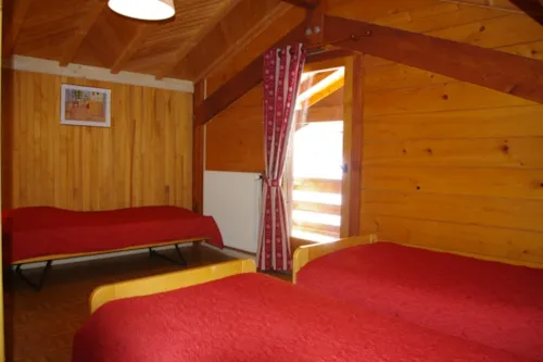 Location - Appartement "L'oustalet" / 105M² - 4 Chambres - image n°5 - Camping - Caravaneige L'Oustalet