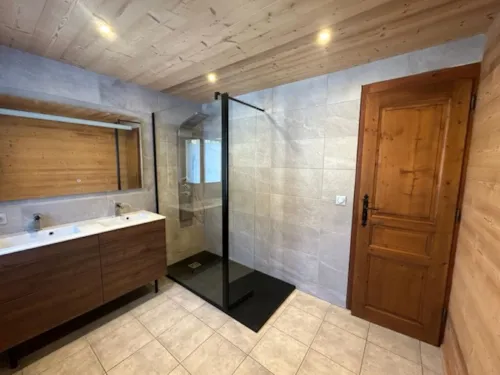 Location - Appartement "L'oustalet" / 105M² - 4 Chambres - image n°7 - Camping - Caravaneige L'Oustalet