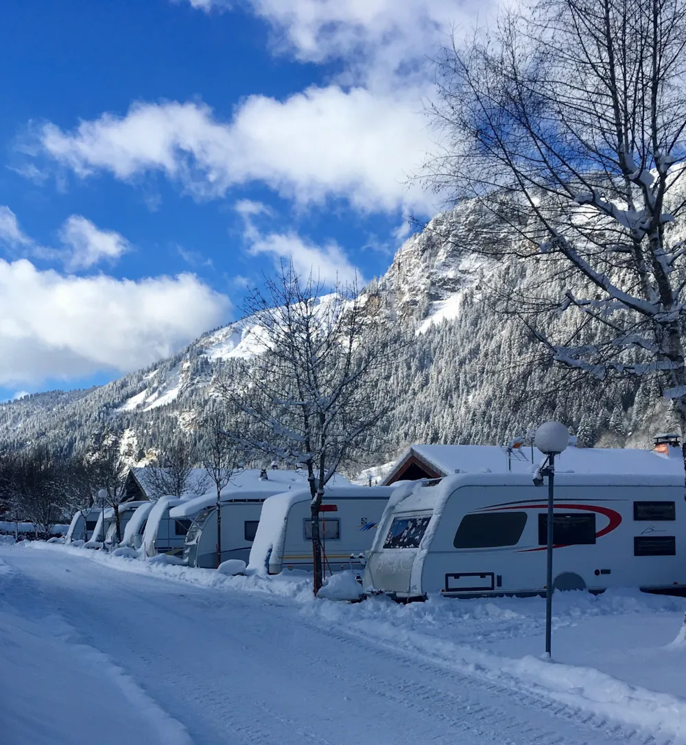 Camping - Caravaneige L'Oustalet - image n°6 - RhoneAlpes