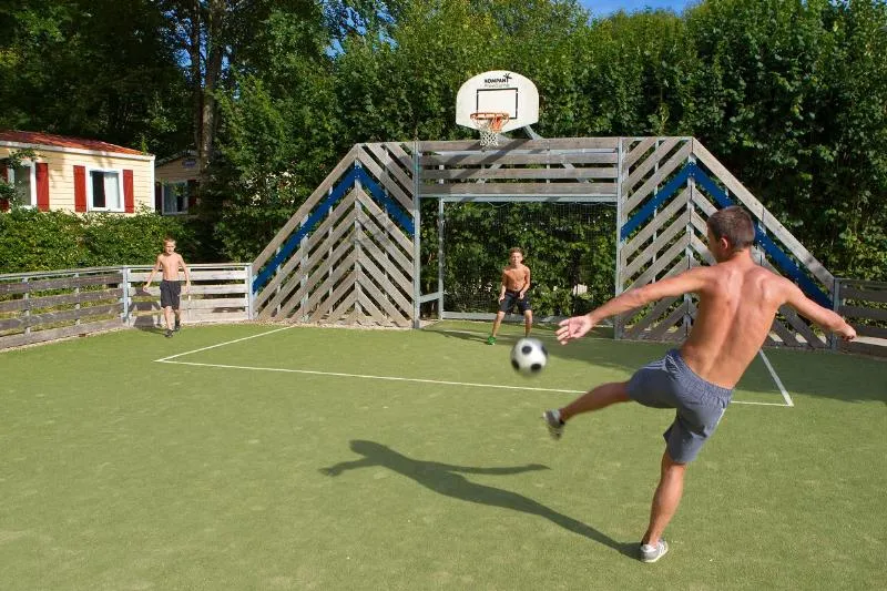 Camping Les Pêcheurs